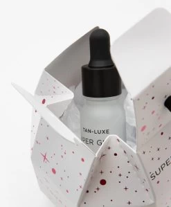 Tan-Luxe Super Glow Self-Tan Serum Kerstbal - 10Ml -Boetiek Modewinkel 0021e0c1 3b22 4ffb 917a 375b7a3f6598 06