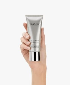 Natura Bissé Diamond Extreme Night Mask 9 Natura Bissé Diamond Extreme Night Mask -Boetiek Modewinkel 0123723a 1cce 43f9 bfc0 8e678ce9a667 02