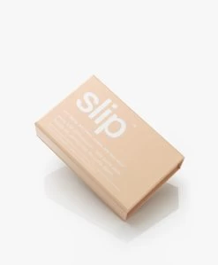 Slip™ Mulberry Zijden Kussensloop - Caramel 11 Slip™ Mulberry Zijden Kussensloop - Caramel -Boetiek Modewinkel 073a819c 45e0 4c6e 9422 c5c23a81a8e7