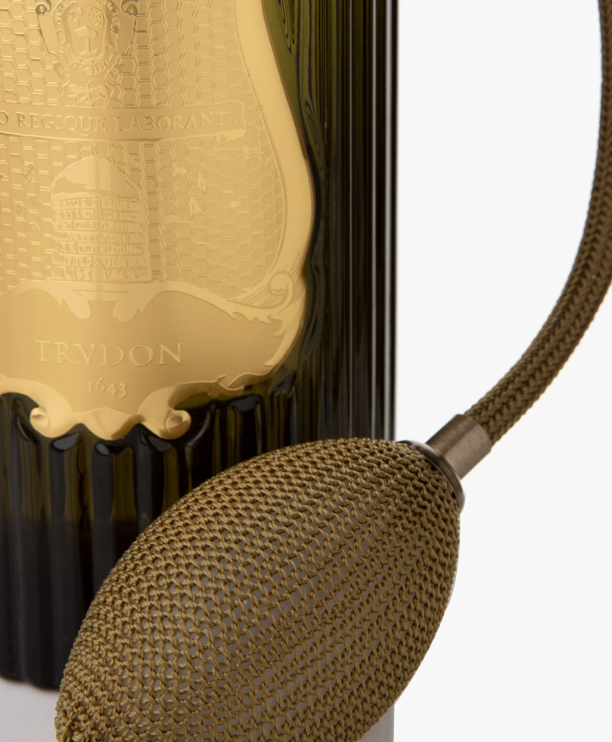 Trudon Roomspray Reggio - 375Ml 6 Trudon Roomspray Reggio - 375Ml - Afbeelding 4