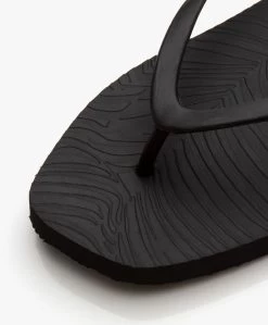 Sleepers Tapered Teenslippers Van Natuurlijk Rubber - Zwart 13 Sleepers Tapered Teenslippers Van Natuurlijk Rubber - Zwart -Boetiek Modewinkel 15aecfb2 3d3a 4382 8da5 4cfdd66deb74 02