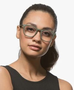Izipizi Reading #E Leesbril - Kakigroen -Boetiek Modewinkel 180424 izipizi e leesbril trapezium montuur kakigroen 01
