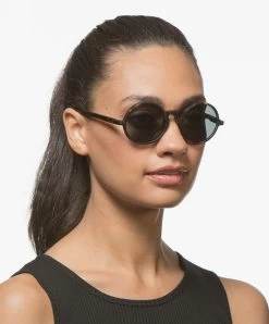 Izipizi Sun #G Zonnebril - Tortoise/Grijze Glazen 13 Izipizi Sun #G Zonnebril - Tortoise/Grijze Glazen -Boetiek Modewinkel 180424 izipizi sun g zonnebril rond montuur tortoisegrijze glazen 01