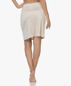 Hanro Satin Deluxe Onderrok - Natural -Boetiek Modewinkel 181220 HANRO Satin Deluxe Onderrok Natural 17