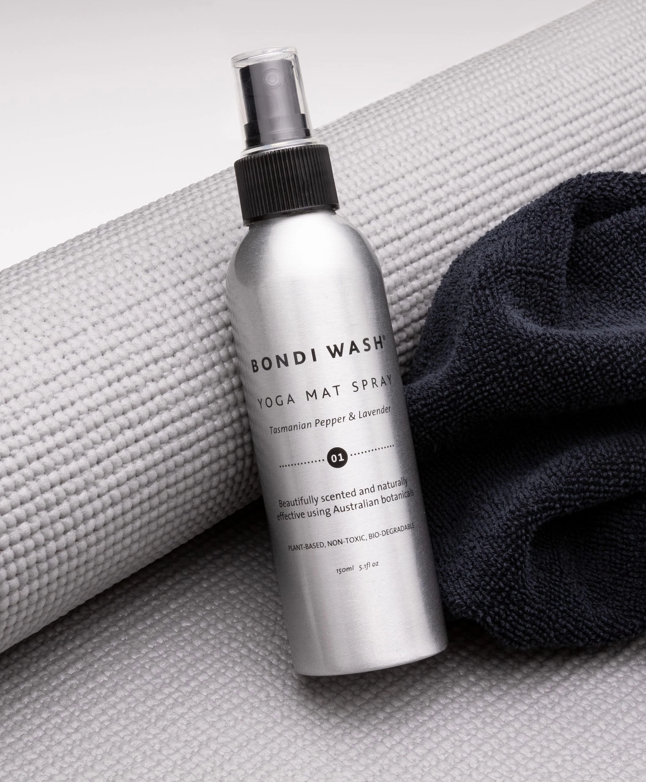 Bondi Wash Yogamat Sanitiser Spray - Tasmanian Pepper & Lavender 4 Bondi Wash Yogamat Sanitiser Spray - Tasmanian Pepper & Lavender - Afbeelding 2