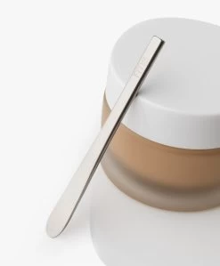 Rms Beauty 'Un' Cover-Up Cream Foundation 44 -Boetiek Modewinkel 200310 RMS Beauty Un Cover up Cream Foundation 44 06