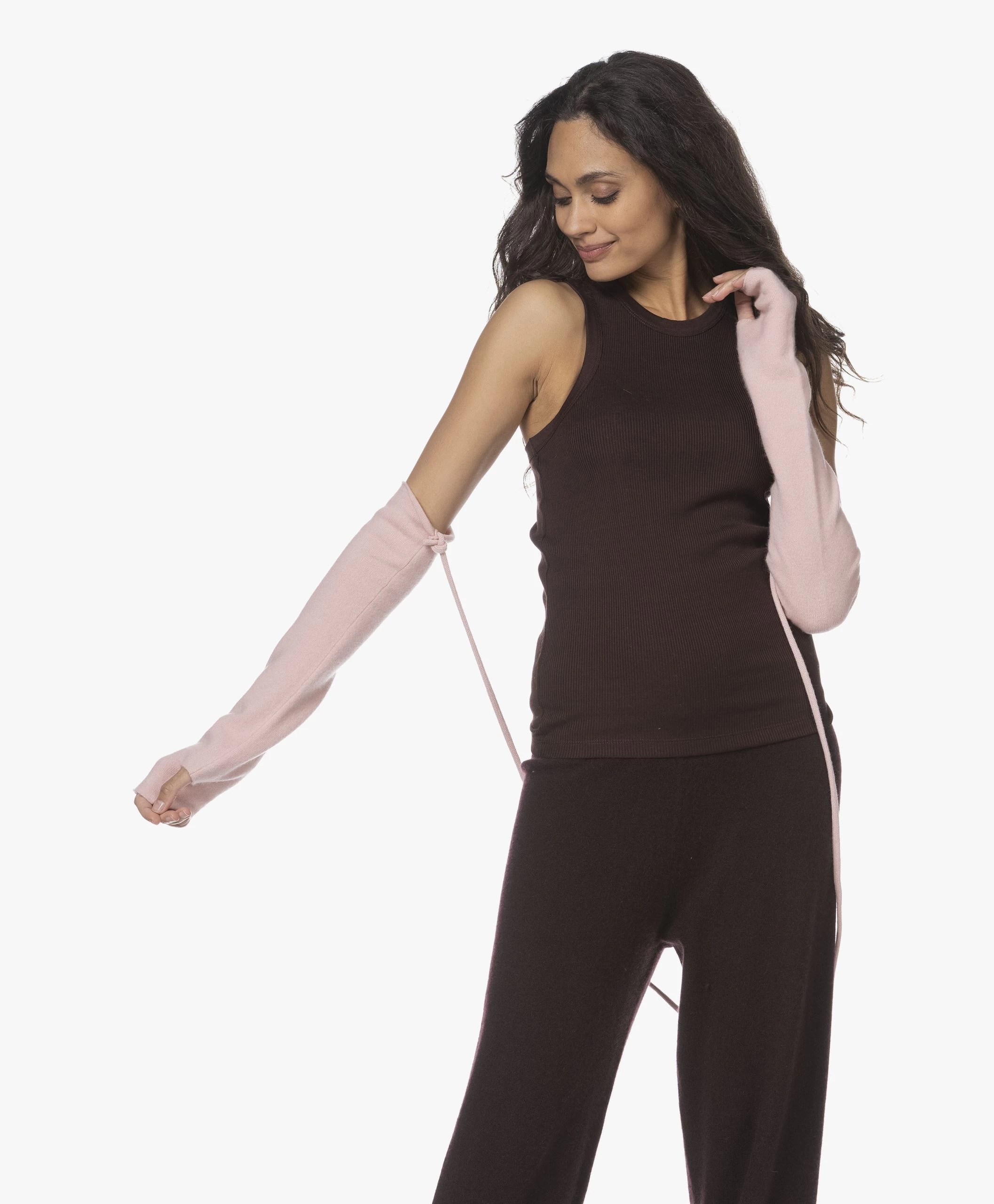 Extreme Cashmere N°14 Cashmeremix Polswarmers - Blossom 5 Extreme Cashmere N°14 Cashmeremix Polswarmers - Blossom - Afbeelding 3