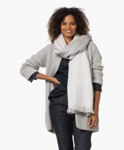 Alpaca Loca Handgemaakte Alpaca Two-Tone Sjaal - Lichtgrijs/Off-White