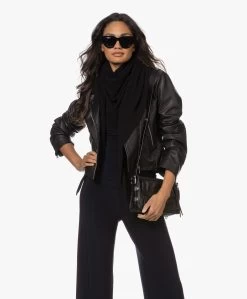 Resort Finest Cashmeremix Sella Driehoek Sjaal - Zwart