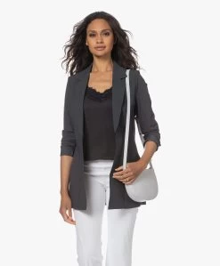 Monk & Anna Farou Half Moon Vegan Cross-Body Tas - Fog 13 Monk & Anna Farou Half Moon Vegan Cross-Body Tas - Fog -Boetiek Modewinkel 230531 cade2e9d 2426 4771 9360 c244a5496287