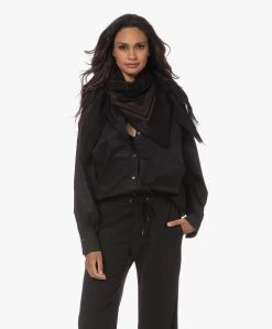 By Malene Birger Cornelis Wollen Print Sjaal - Dark Chocolate