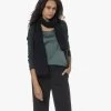 Repeat Bio Cashmere Sjaal - Navy -Boetiek Modewinkel 230810 f1576ff9 70d7 459e 87e4 aad9eb9c6e25