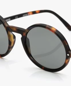 Izipizi Sun #G Zonnebril - Tortoise/Grijze Glazen 11 Izipizi Sun #G Zonnebril - Tortoise/Grijze Glazen -Boetiek Modewinkel 325c5452 f438 4171 a2dc 9032a482f251 03