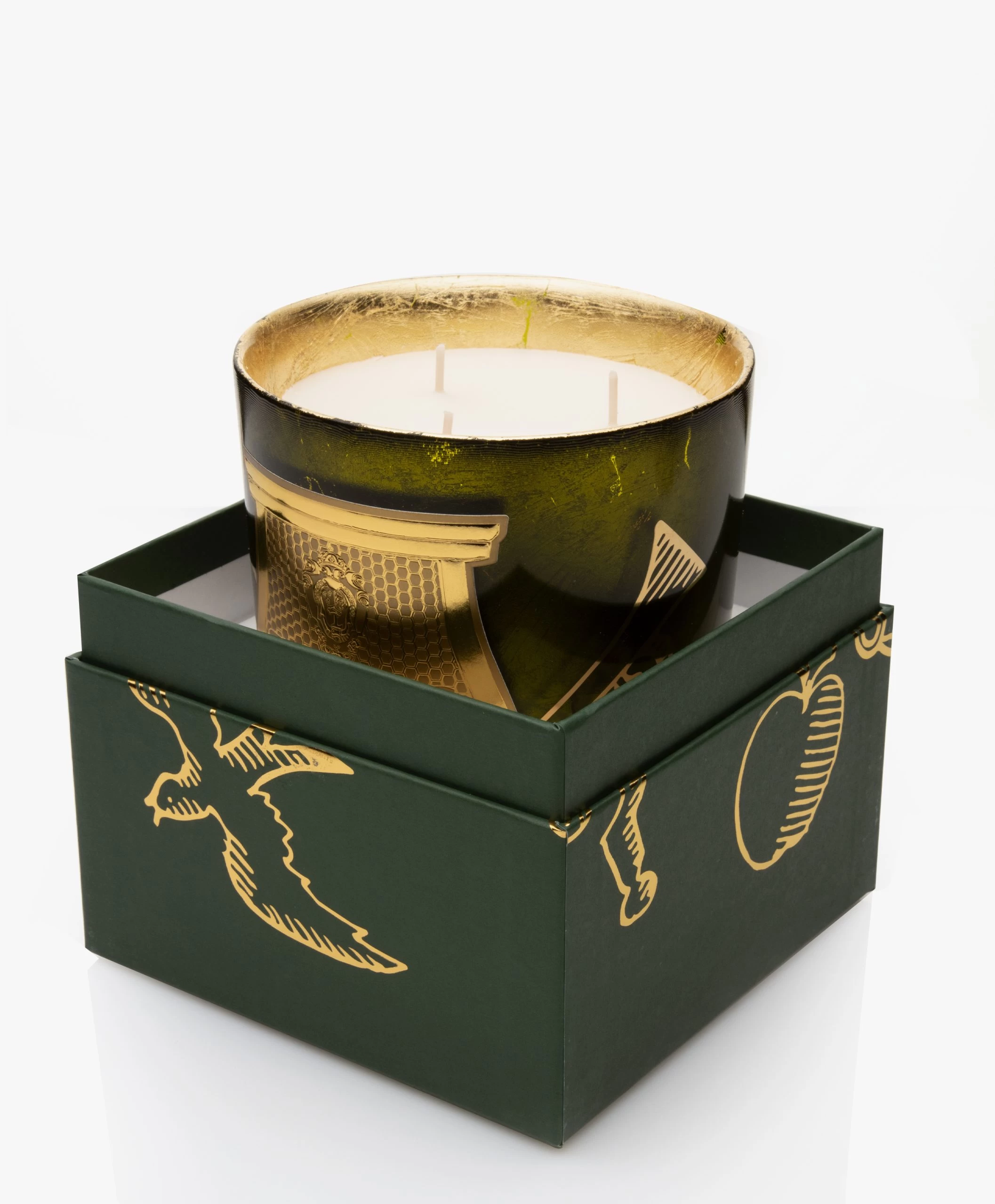 Trudon Christmas Edition Intermezzo Gabriel Geurkaars - 800Gr 5 Trudon Christmas Edition Intermezzo Gabriel Geurkaars - 800Gr - Afbeelding 3