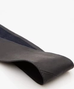 Kyra Leren Wikkelriem Met Kwastjes - Dark Navy -Boetiek Modewinkel 5ab43ac2 7814 4319 8601 a2a7ab6108c1 77