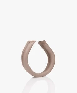 Slingher Leren Haarclip / Armband Medium - Taupe -Boetiek Modewinkel 61cb0603 e3ae 41e0 bdf3 e62599eff96f 03