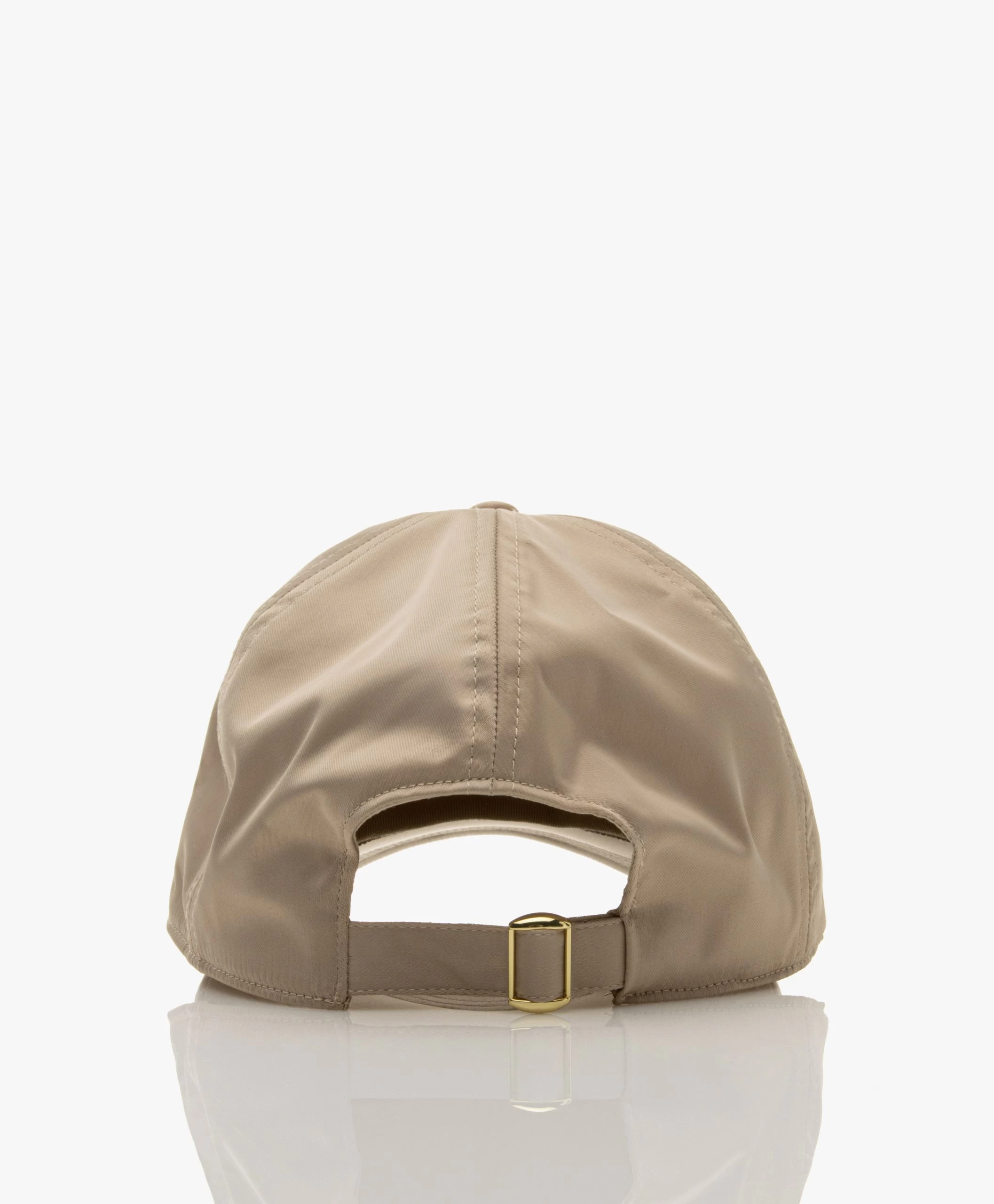 By Malene Birger Aubriel Satijnen Pet - Licht Zand 6 By Malene Birger Aubriel Satijnen Pet - Licht Zand - Afbeelding 4