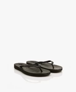 Sleepers Slim Teenslippers Van Natuurlijk Rubber - Zwart 12 Sleepers Slim Teenslippers Van Natuurlijk Rubber - Zwart -Boetiek Modewinkel 7581c554 c3d0 46a3 aeb7 2cce19835249 03