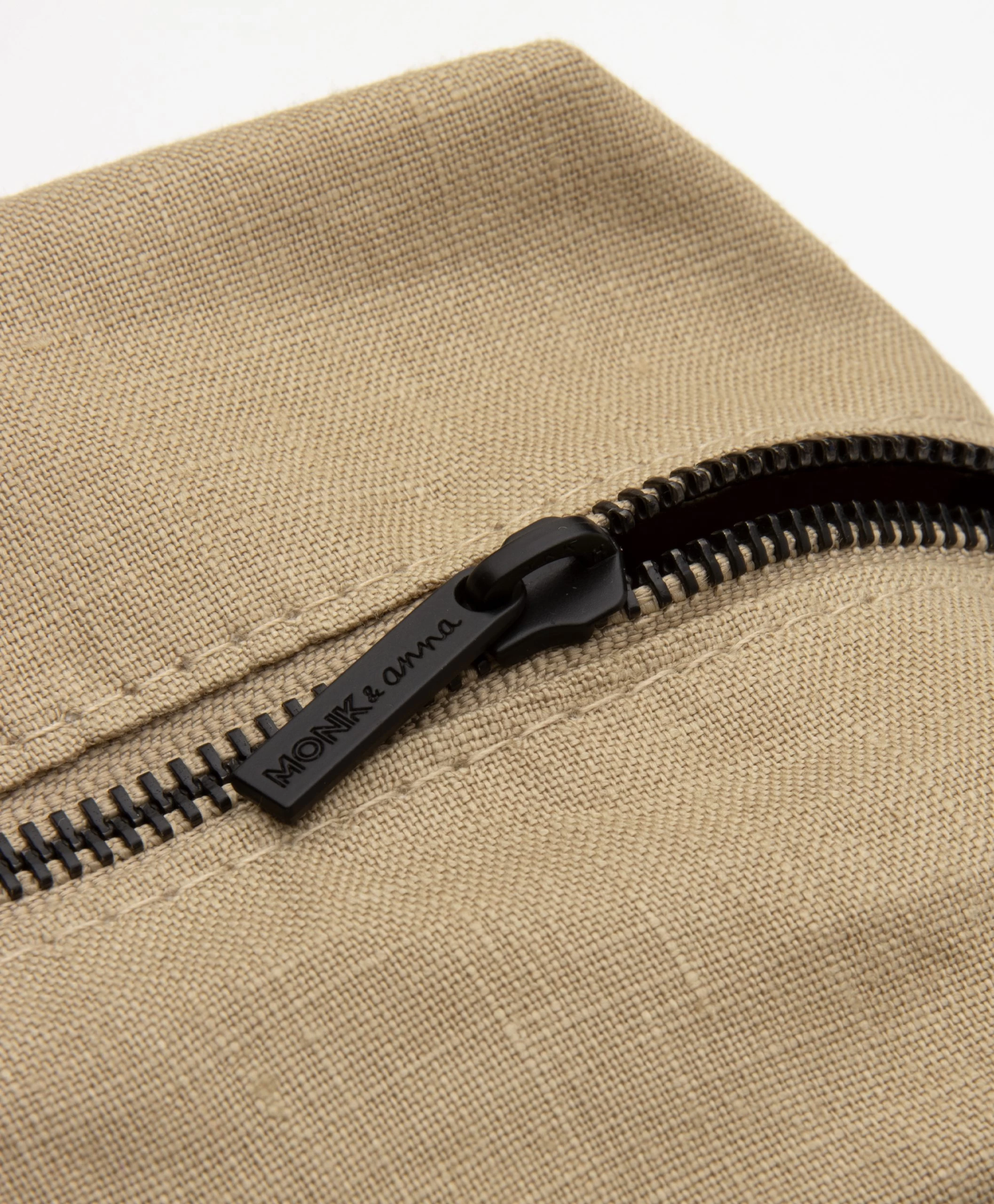 Monk & Anna Linnen Toilettas - Pistachio 7 Monk & Anna Linnen Toilettas - Pistachio - Afbeelding 5