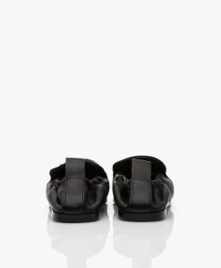 See By Chloé Hana Leren Loafers - Zwart 21 See By Chloé Hana Leren Loafers - Zwart -Boetiek Modewinkel 7818e5e6 58ea 4b04 bcf3 ee085e8abbc7 04