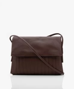 Monk & Anna Kitaro Doorgestikte Vegan Leren Schoudertas - Mahogany