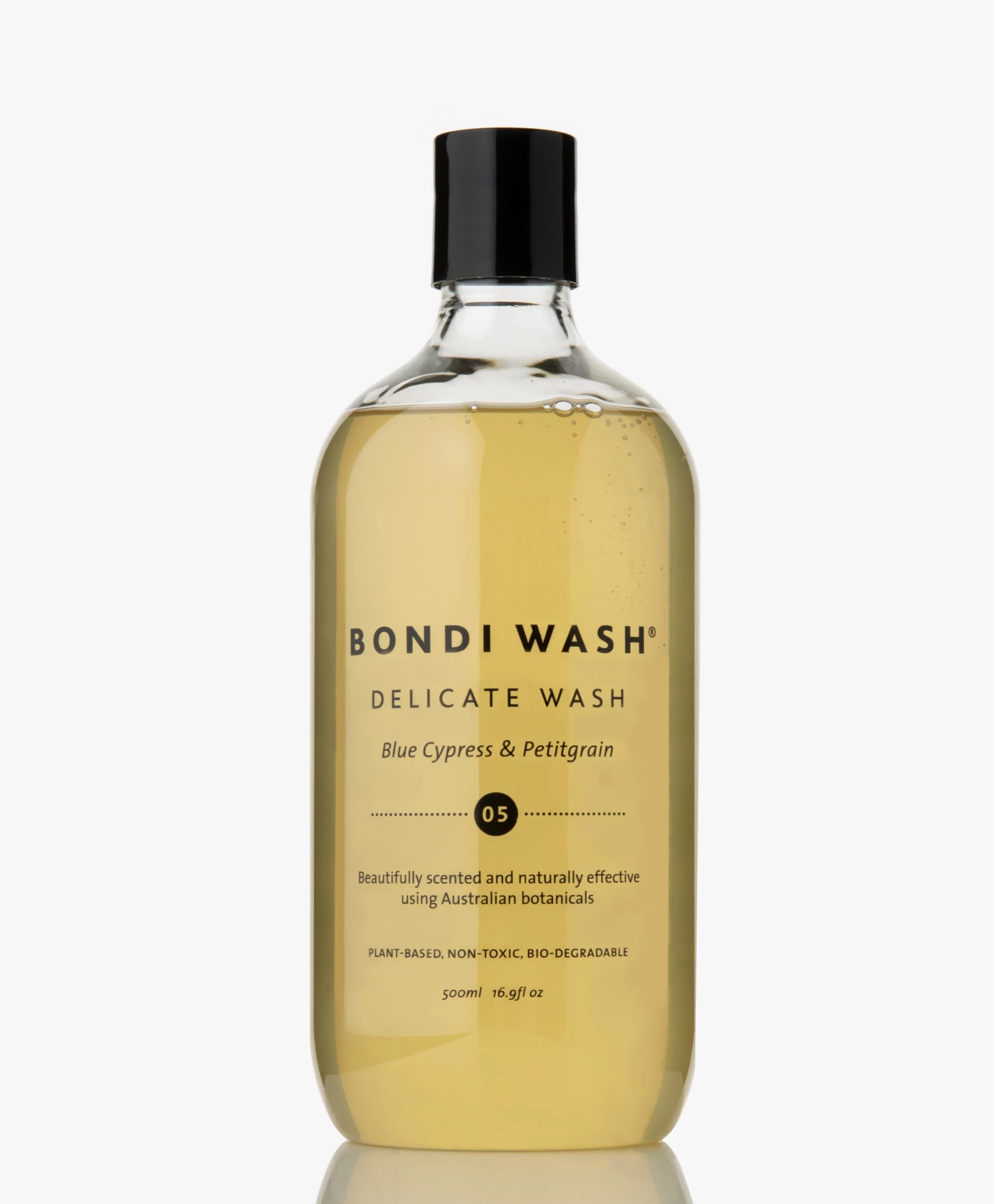 Bondi Wash Wasmiddel Voor Delicate Stoffen - Blue Cypress & Petitgrain 3 Bondi Wash Wasmiddel Voor Delicate Stoffen - Blue Cypress & Petitgrain