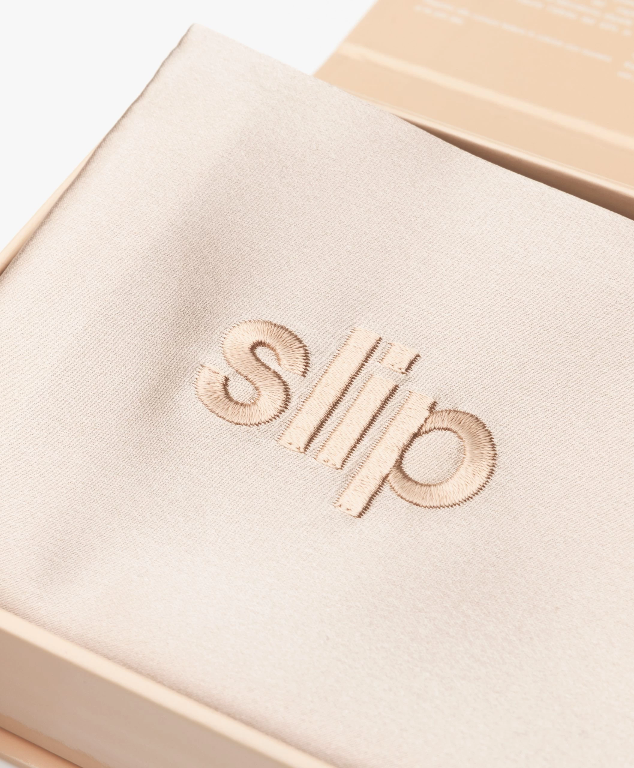 Slip™ Mulberry Zijden Kussensloop - Caramel 7 Slip™ Mulberry Zijden Kussensloop - Caramel - Afbeelding 5