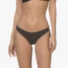 Hanro Invisible Cotton String - Zwart 2 Hanro Invisible Cotton String - Zwart -Boetiek Modewinkel HANRO Invisible Cotton String Zwart 04