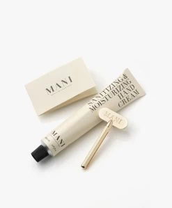 Mani Sanitizing & Moisturizing Handcrème Tube - 50 Ml 10 Mani Sanitizing & Moisturizing Handcrème Tube - 50 Ml -Boetiek Modewinkel bc5f1885 6e94 4866 9629 a35556716f24 03