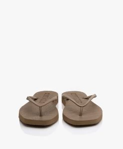 Sleepers Slim Tapered Teenslippers Van Natuurlijk Rubber - Zand 16 Sleepers Slim Tapered Teenslippers Van Natuurlijk Rubber - Zand -Boetiek Modewinkel bd9501dc dc39 450c be13 2f7db8d3b3d3 09