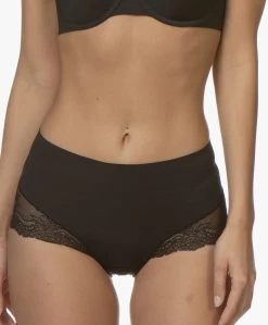 Spanx® Undie-Tectable Lace Hi-Hipster - Zwart -Boetiek Modewinkel ccaf02c4 4f24 4594 b509 7f04dff41256 60