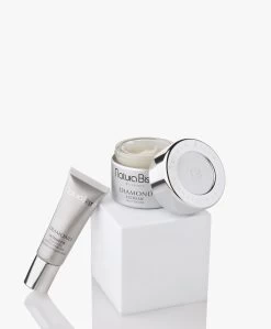 Natura Bissé Diamond Extreme Xmas Set Face/Eye Cream - Light Texture 7 Natura Bissé Diamond Extreme Xmas Set Face/Eye Cream - Light Texture -Boetiek Modewinkel cdbec4d8 78ed 4447 bb87 942607dc1b10 02