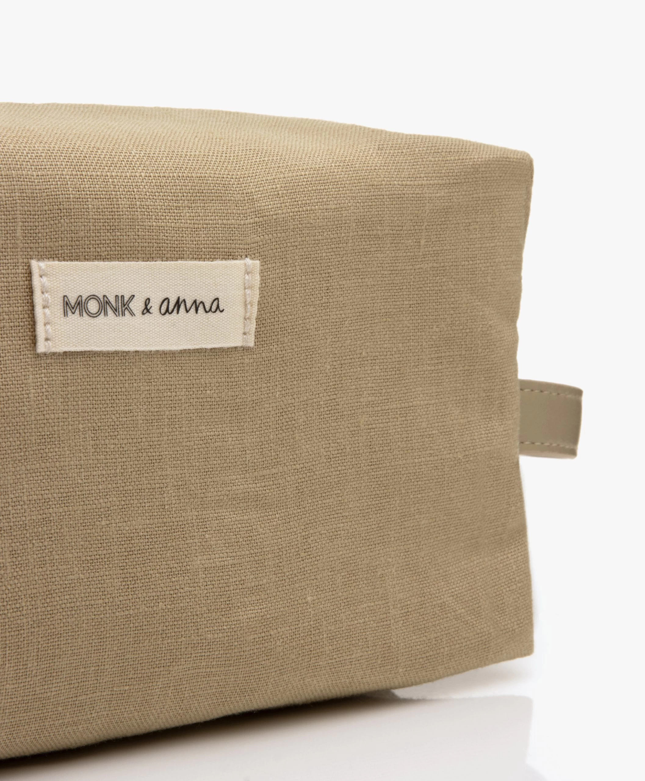 Monk & Anna Linnen Toilettas - Pistachio 4 Monk & Anna Linnen Toilettas - Pistachio - Afbeelding 2