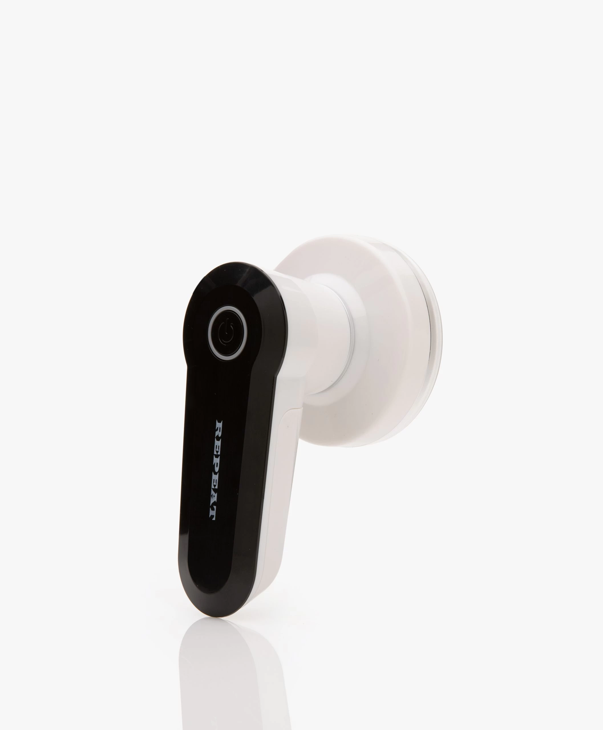 Repeat Draadloze Wol Ontpiller Pluizentondeuse - Mini 4 Repeat Draadloze Wol Ontpiller Pluizentondeuse - Mini - Afbeelding 2