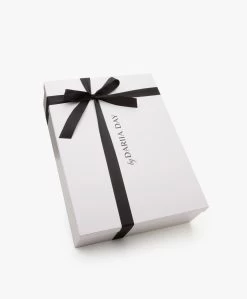 By Dariia Day Zijden Travel Set Met Luxfill Kussen - Powder White -Boetiek Modewinkel fada3535 a692 4956 a567 3ffe35c5547e 06